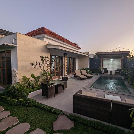 Villa Na-Na Ubud Экстерьер фото